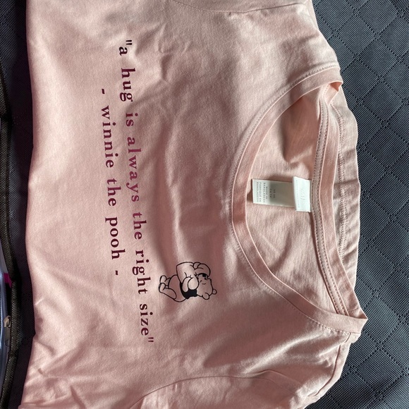 ❌ SOLD ❌ H&M Winnie the Pooh tee - Picture 4 of 6